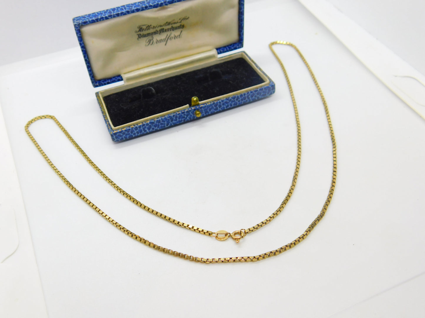 9ct Yellow Gold Essential Box Chain Necklace 24" Length Vintage 1984 London