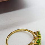 10ct Yellow Gold & Three Stone Peridot Band Ring Vintage c1990