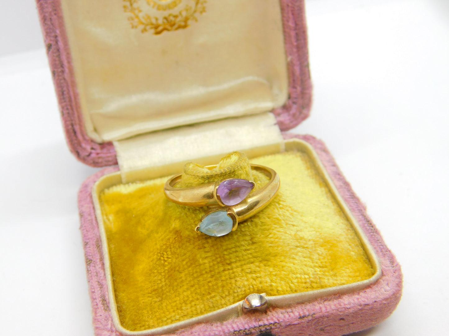 9ct Yellow Gold, Aquamarine & Amethyst Crossover Ring Vintage c1990 Sheffield