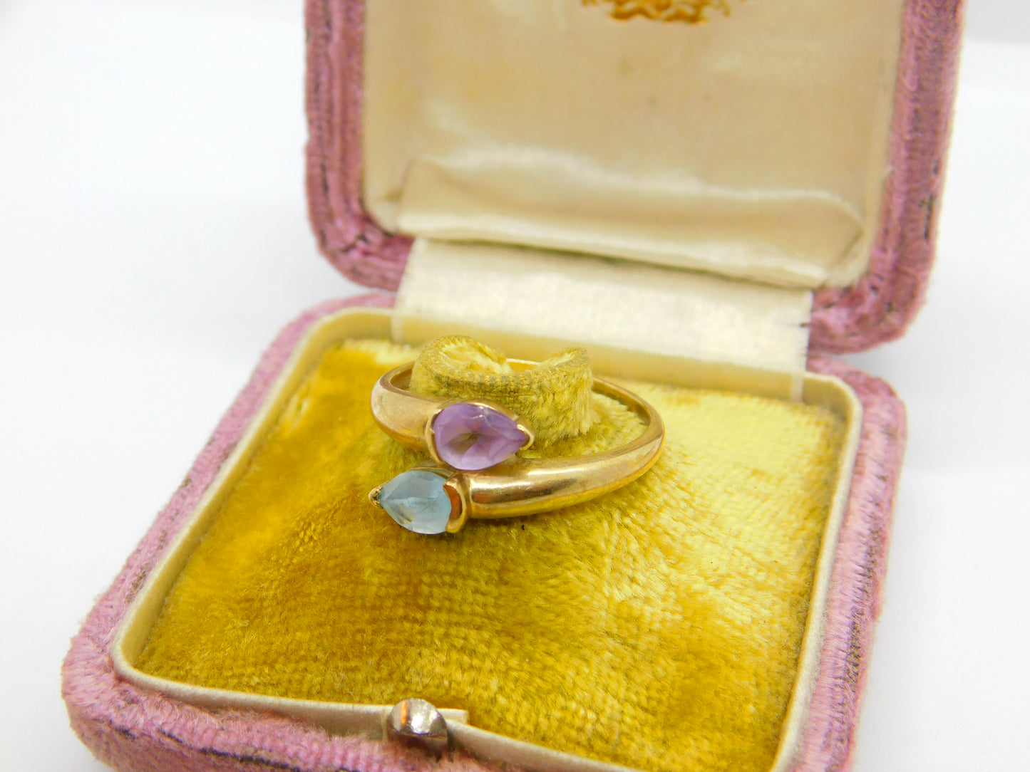 9ct Yellow Gold, Aquamarine & Amethyst Crossover Ring Vintage c1990 Sheffield