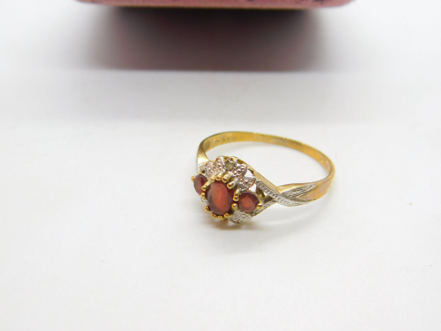 9ct Yellow Gold, Garnet & Diamond Floral Band Ring Vintage c1990 Birmingham