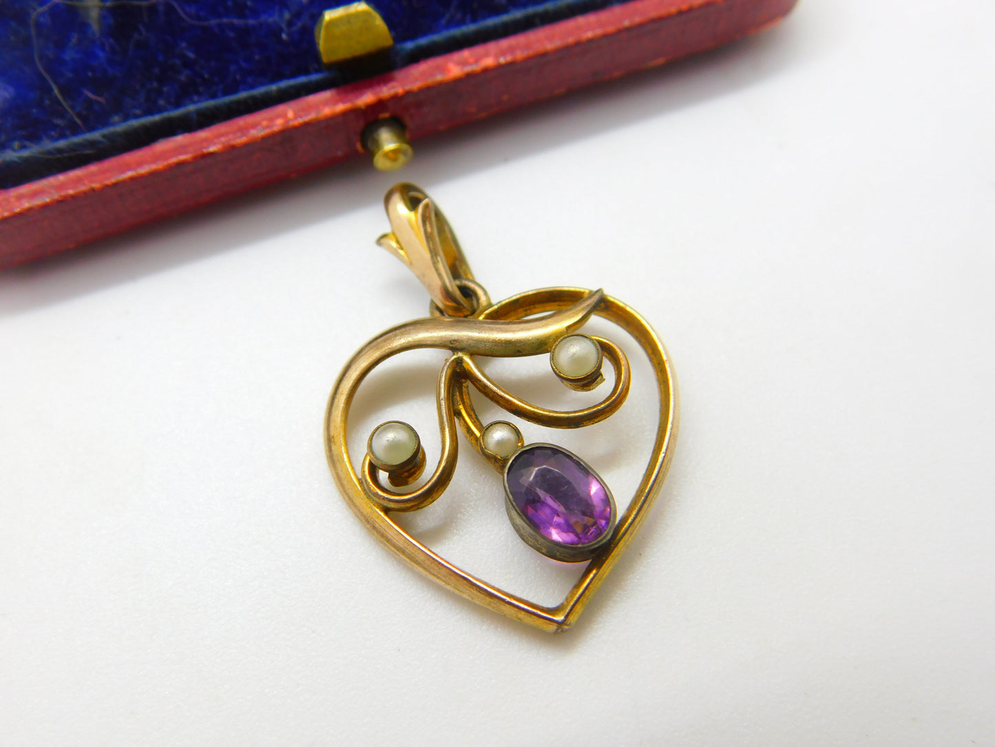 Edwardian 9ct Yellow Gold, Amethyst & Seed Pearl Heart Form Drop Pendant c1910