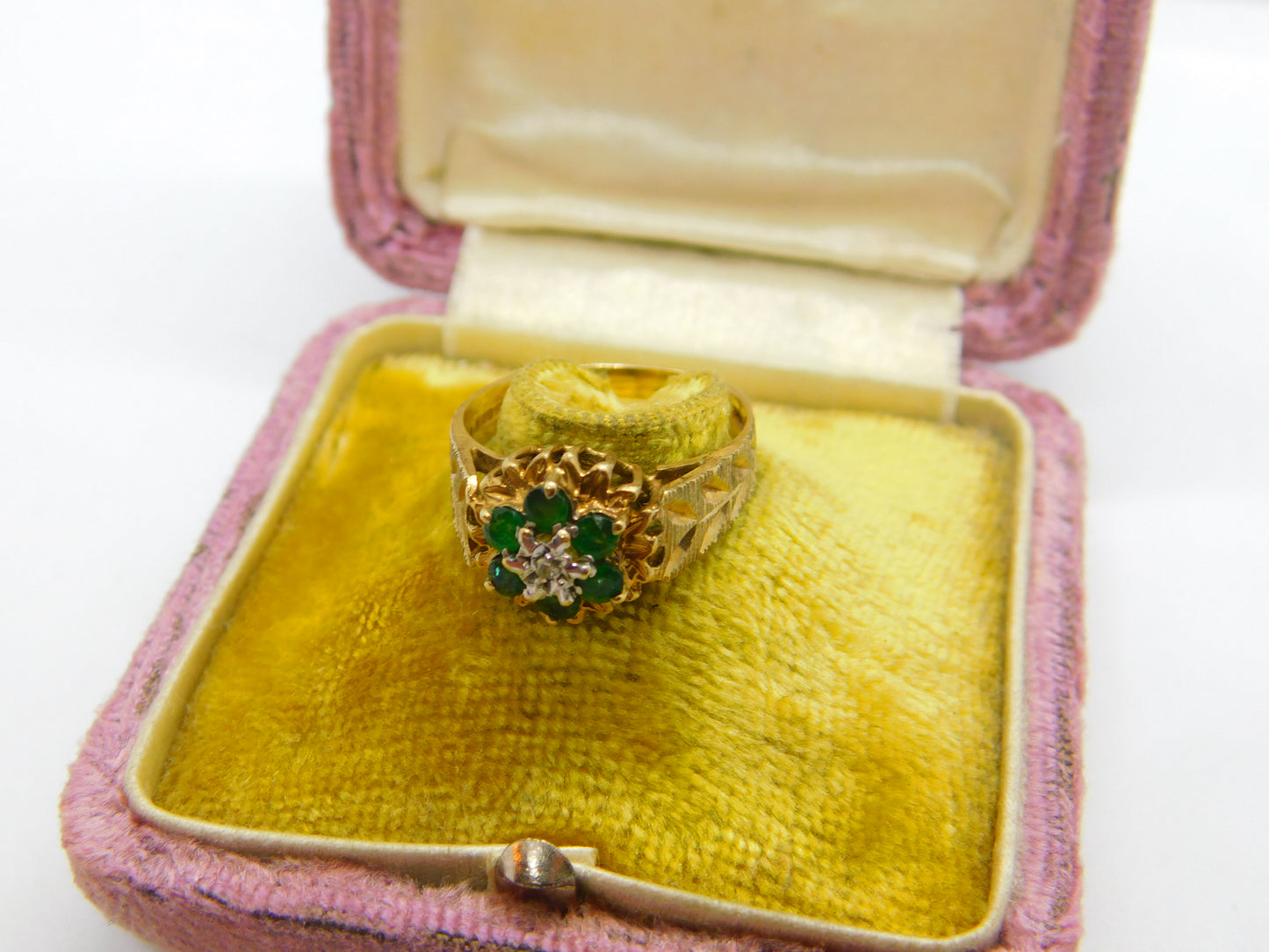 9ct Yellow Gold, Emerald & Diamond Floral Cluster Ring Vintage 1978 London