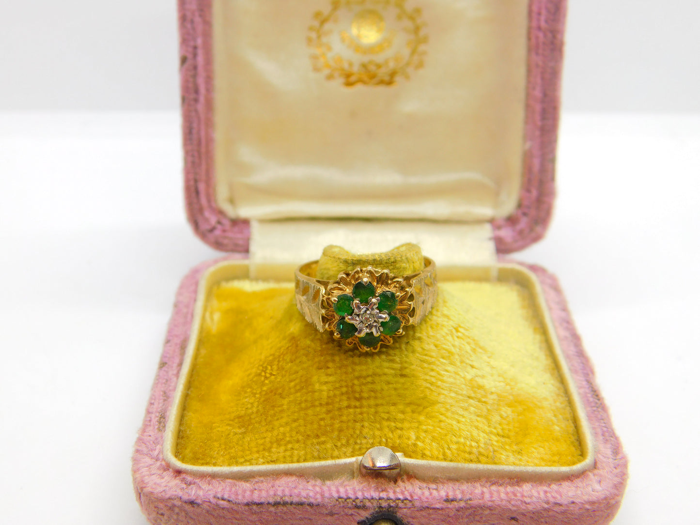 9ct Yellow Gold, Emerald & Diamond Floral Cluster Ring Vintage 1978 London