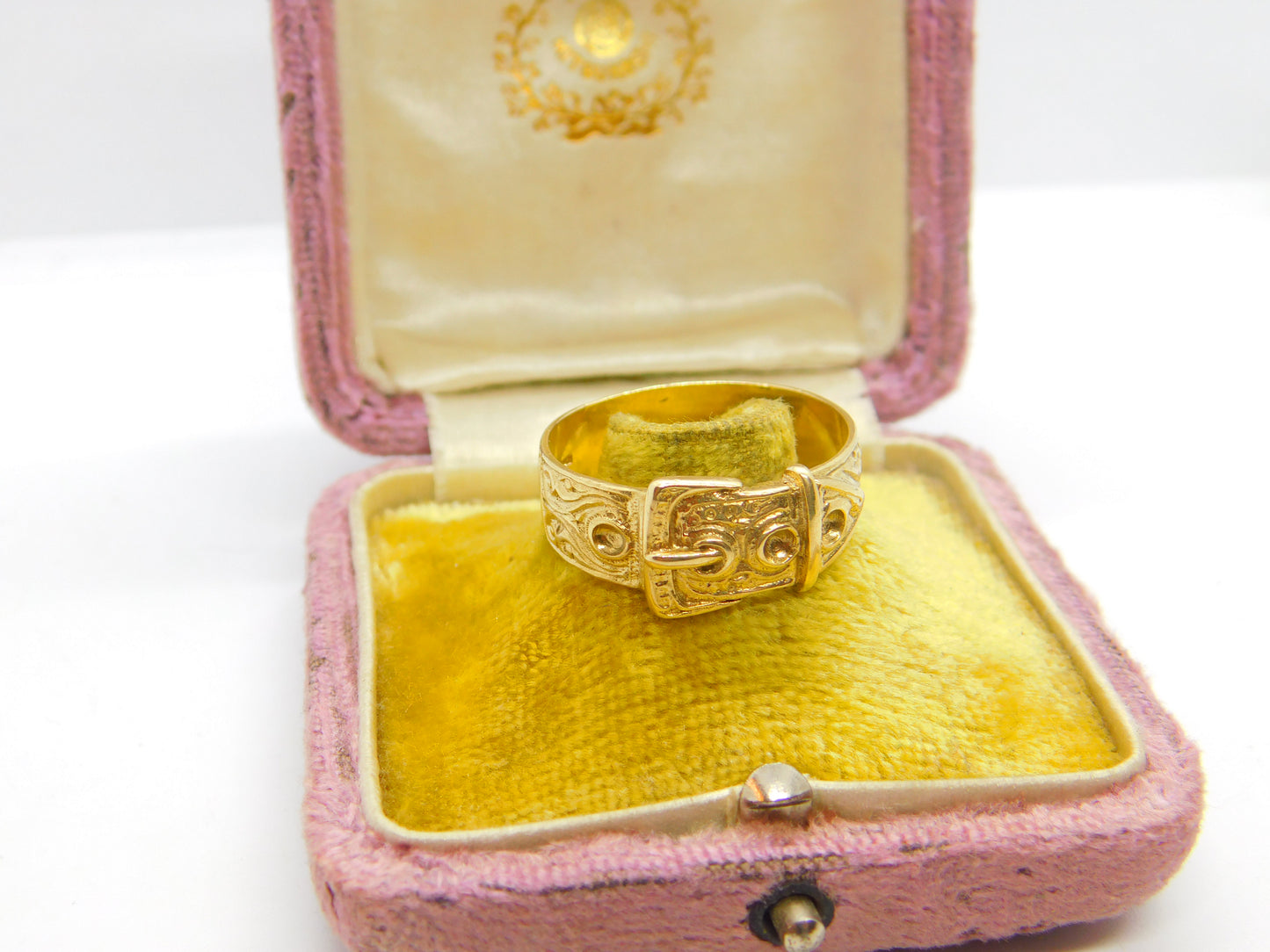 9ct Yellow Gold Chunky Buckle Band Ring Vintage 1962 Birmingham