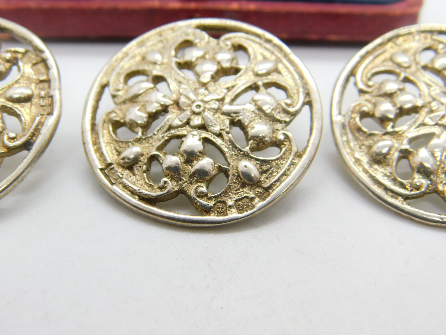 Set of Three Victorian Sterling Silver Art Nouveau Buttons 1900 Birmingham