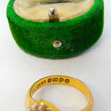 18ct Yellow Gold, Seed Pearl & Hair Set Mourning Ring Antique 1913 Chester