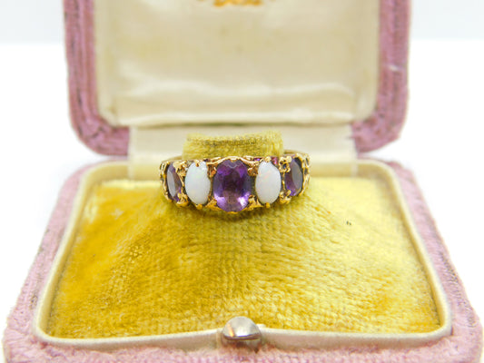 9ct Yellow Gold, Cabochon Opal & Amethyst Boat Ring Vintage 1972 London