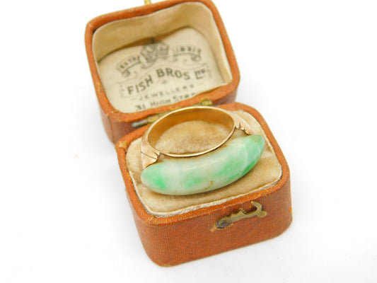 Victorian 14ct Gold Apple Green Jade Curved Dress Ring Antique c1880