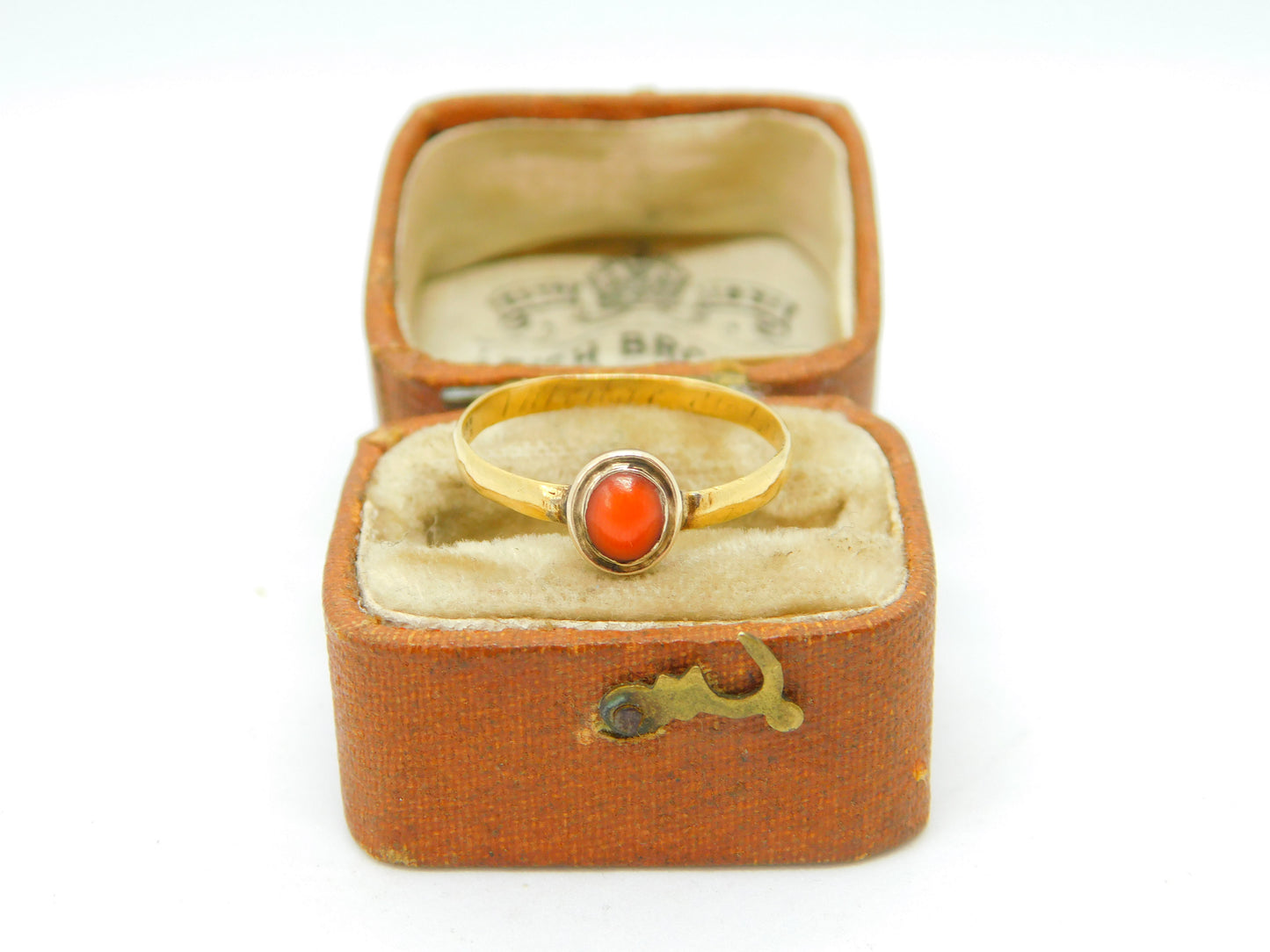 Georgian 18ct Gold Coral Set Inscribed Posy Ring Antique c1780 London