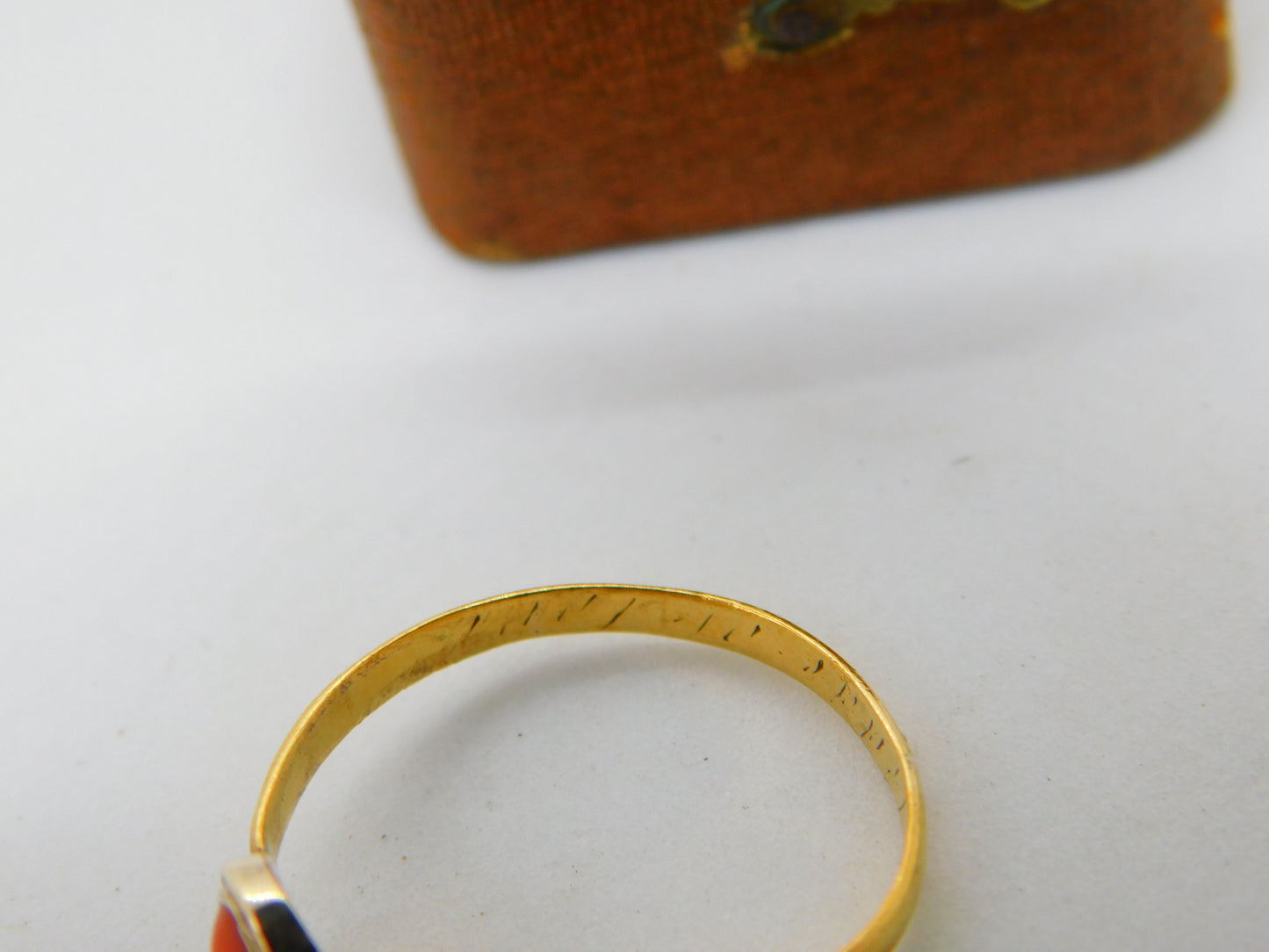 Georgian 18ct Gold Coral Set Inscribed Posy Ring Antique c1780 London