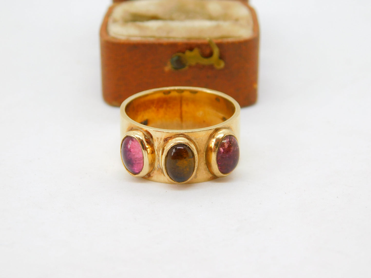 Modernist 9ct Yellow Gold Cabochon Amethyst & Citrine Band Ring 2002 London