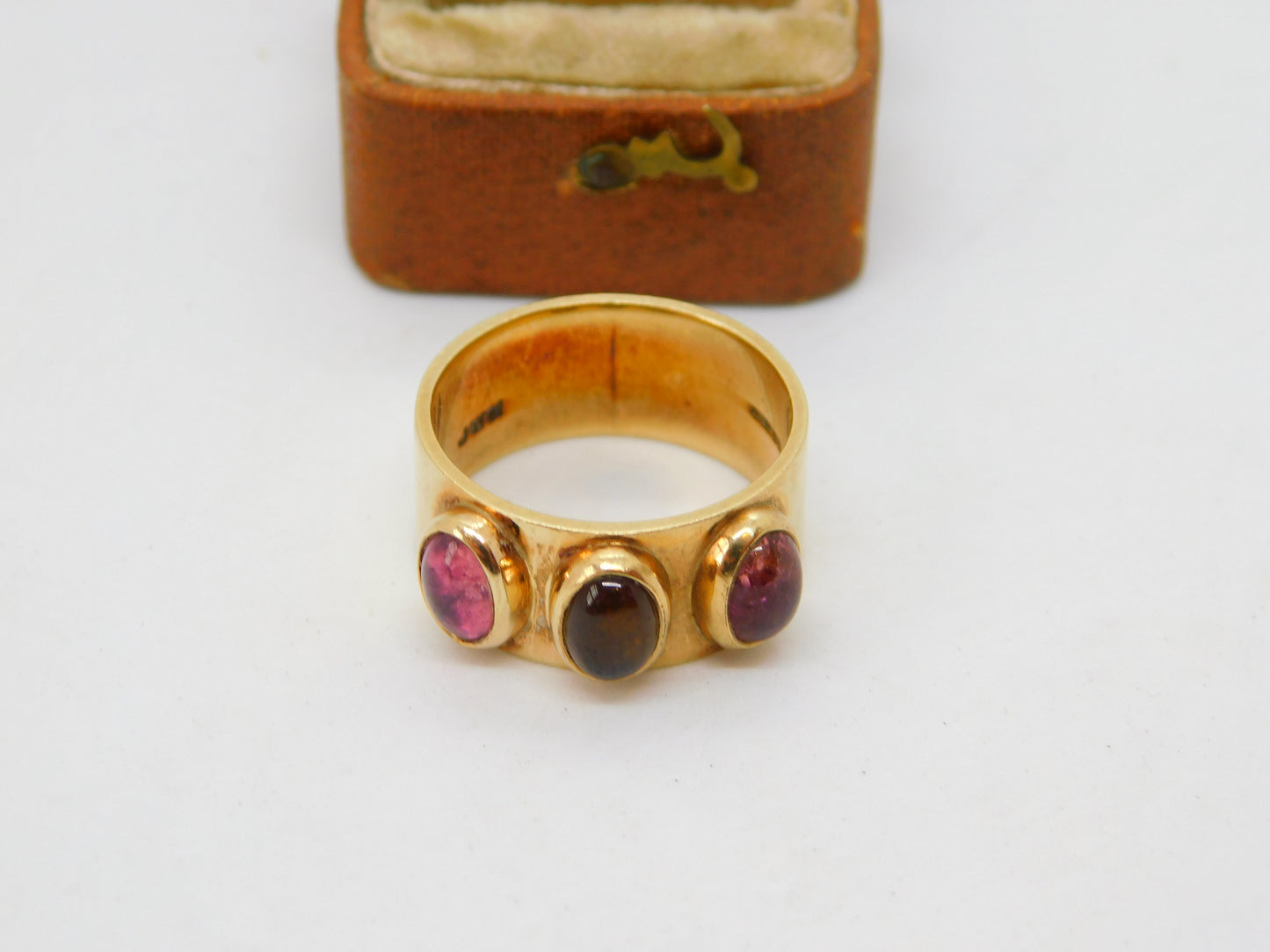 Modernist 9ct Yellow Gold Cabochon Amethyst & Citrine Band Ring 2002 London