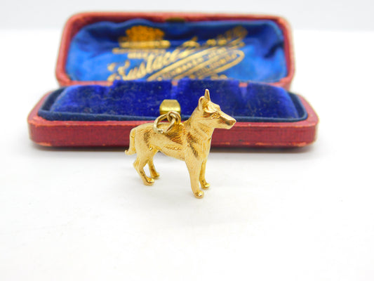 9ct Yellow Gold German Shepard Dog Charm Pendant 1986 Birmingham Vintage