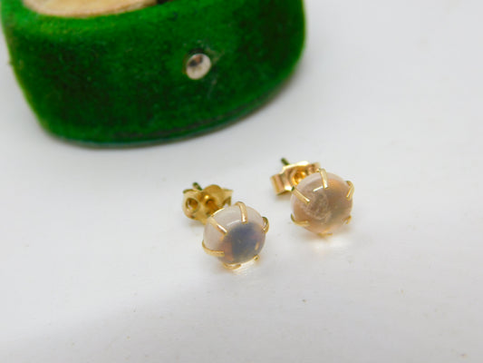 Edwardian 9ct Yellow Gold Cabochon Moonstone Stud Earrings Antique c1910