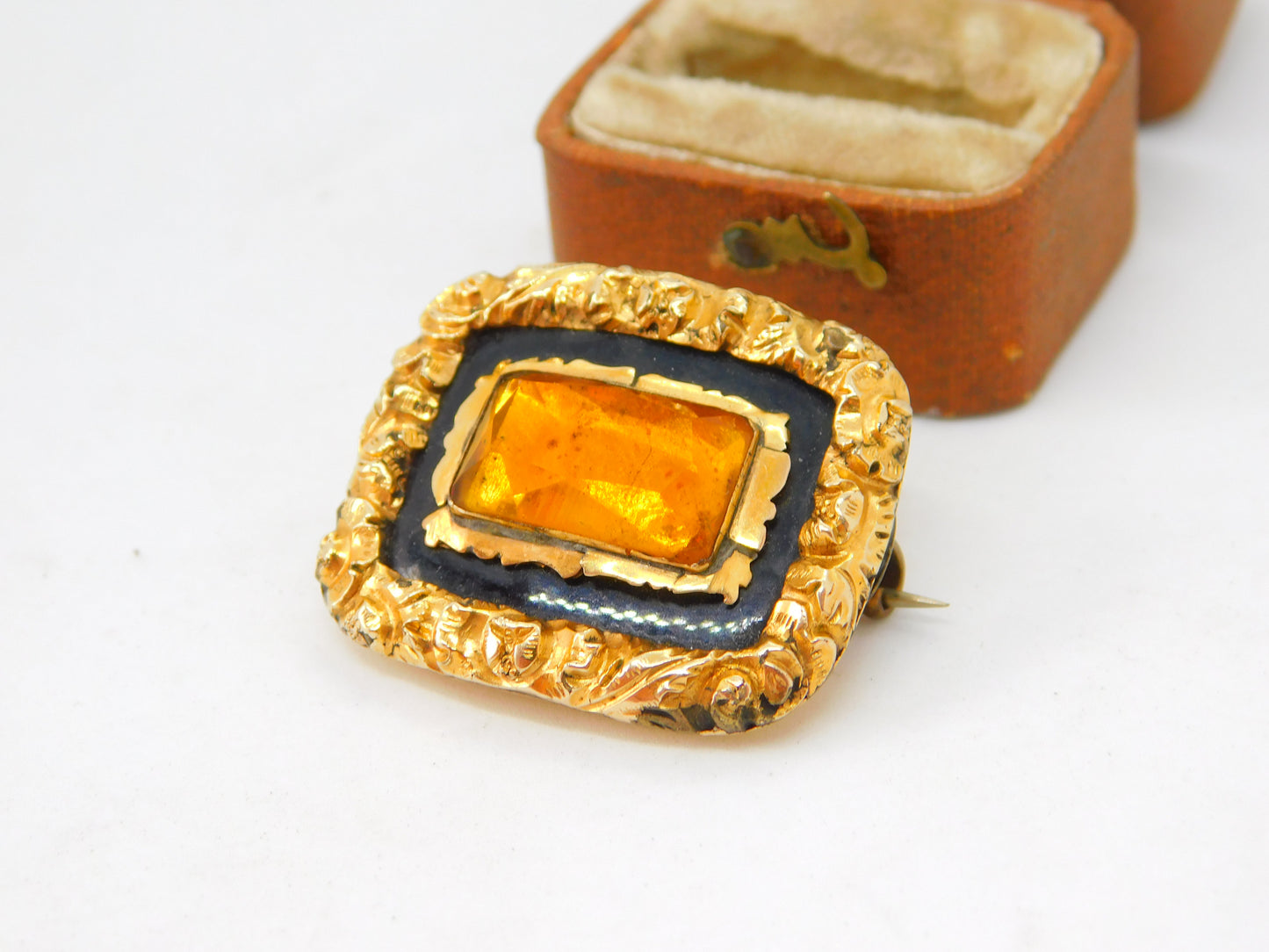 Georgian 15ct Gold Cased Citrine & Enamel Set Mourning Brooch c1820 Antique