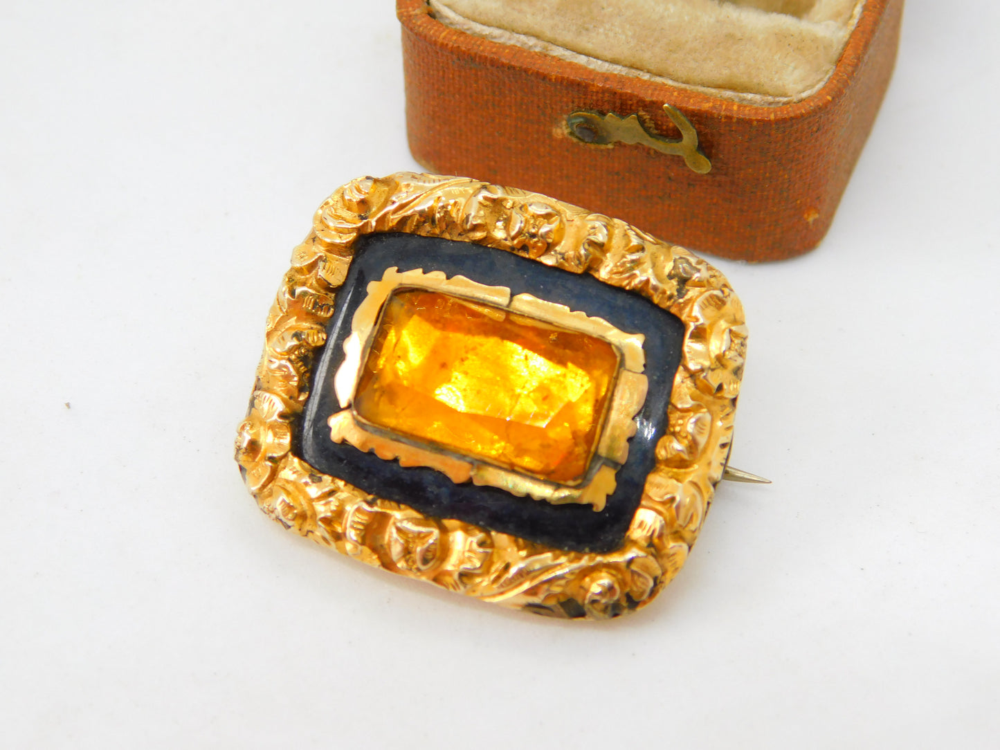 Georgian 15ct Gold Cased Citrine & Enamel Set Mourning Brooch c1820 Antique