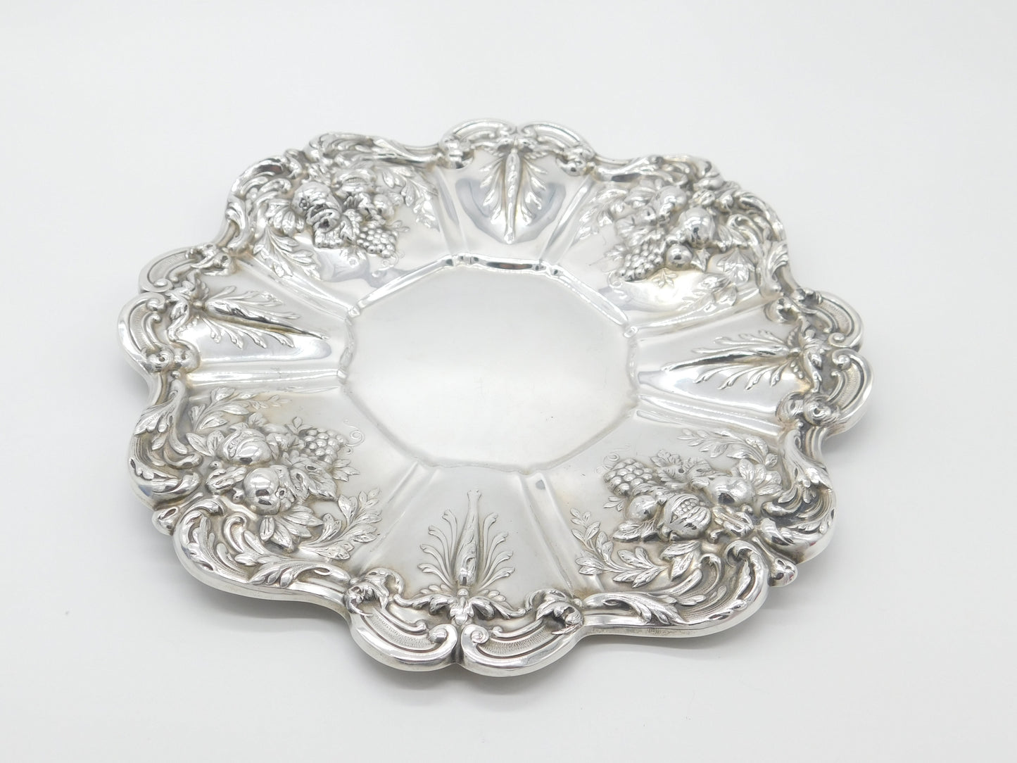 Large Reed & Barton Sterling Silver Floral Serving Platter Dish 1954 Mid-Century American