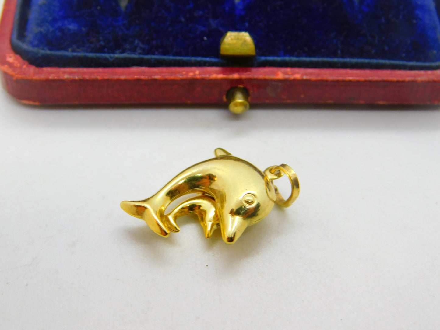 9ct Yellow Gold Mother & Baby Dolphin Charm Pendant Vintage c1970