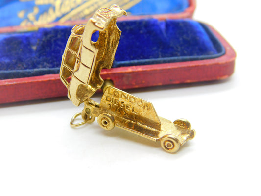 9ct Gold Opening 'London Diesel Taxi for Hire' Charm 1972 London Vintage