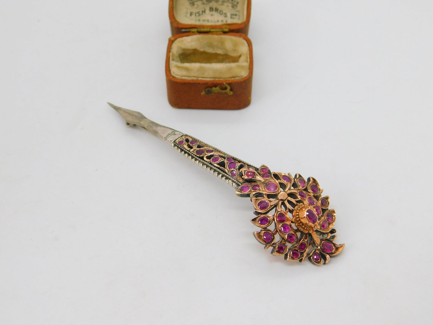 18th Century Mughal Sterling Silver Gilt Natural 2ct Ruby Turban Pin Brooch