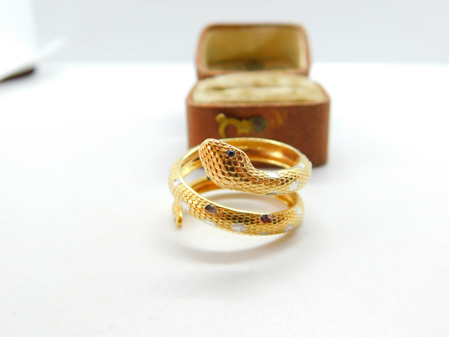 9ct Yellow Gold Victorian Style Coiled Snake Statement Ring Vintage c1990