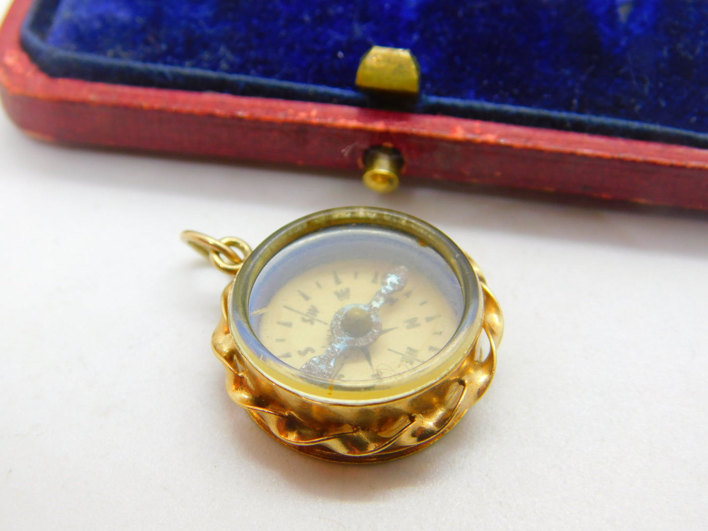 9ct Yellow Gold Working Compass Fob or Pendant Vintage 1967 London