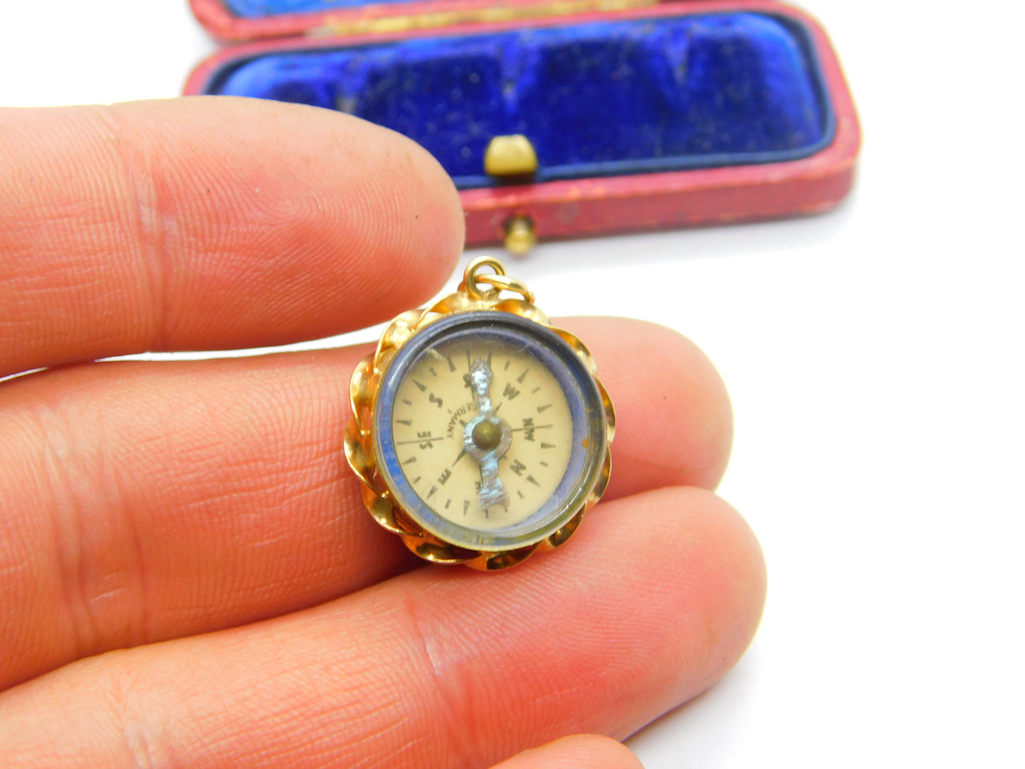 9ct Yellow Gold Working Compass Fob or Pendant Vintage 1967 London