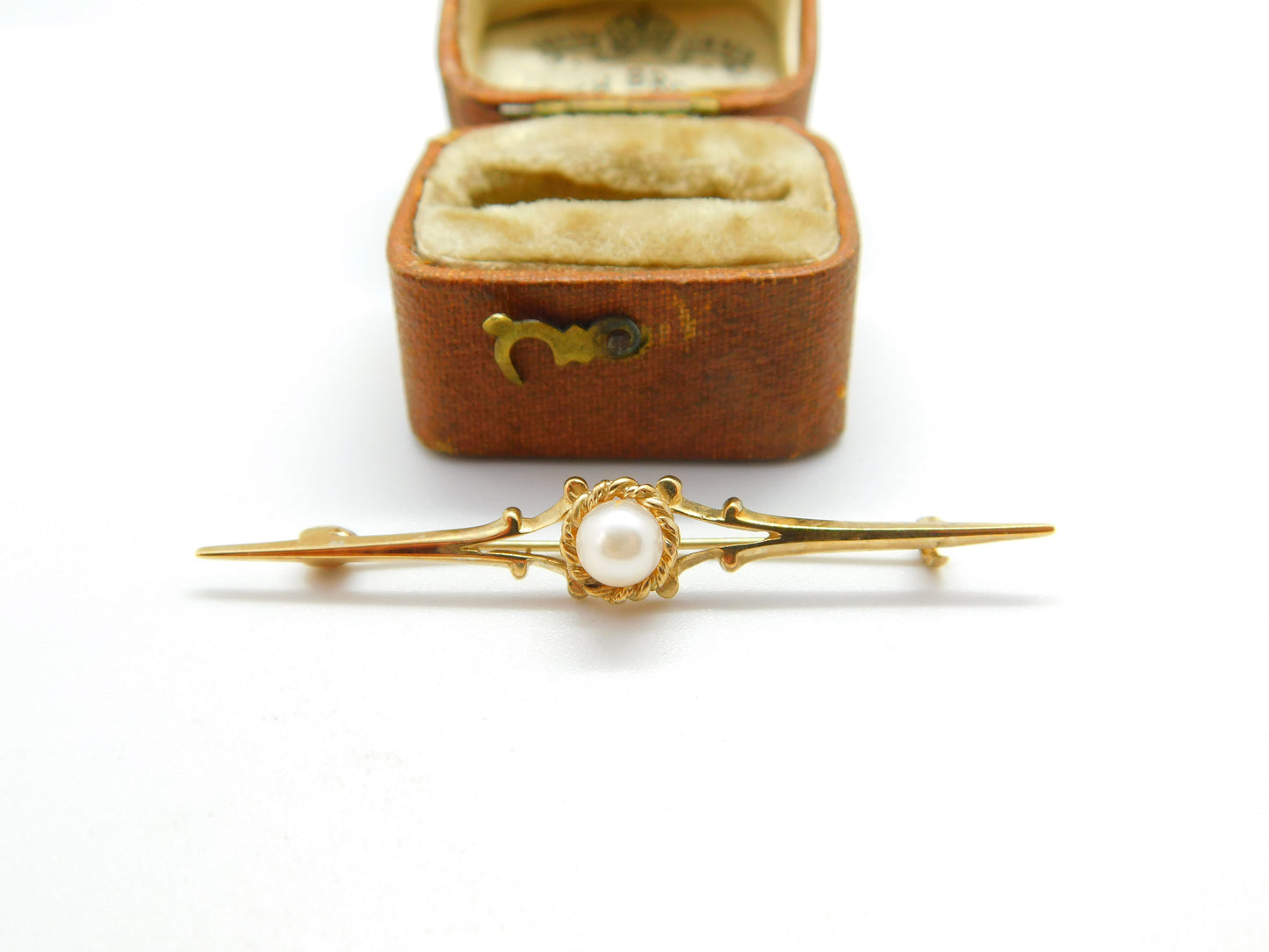 9ct Yellow Gold & Pearl Set Sweetheart Bar Brooch Antique c1930 Art Deco