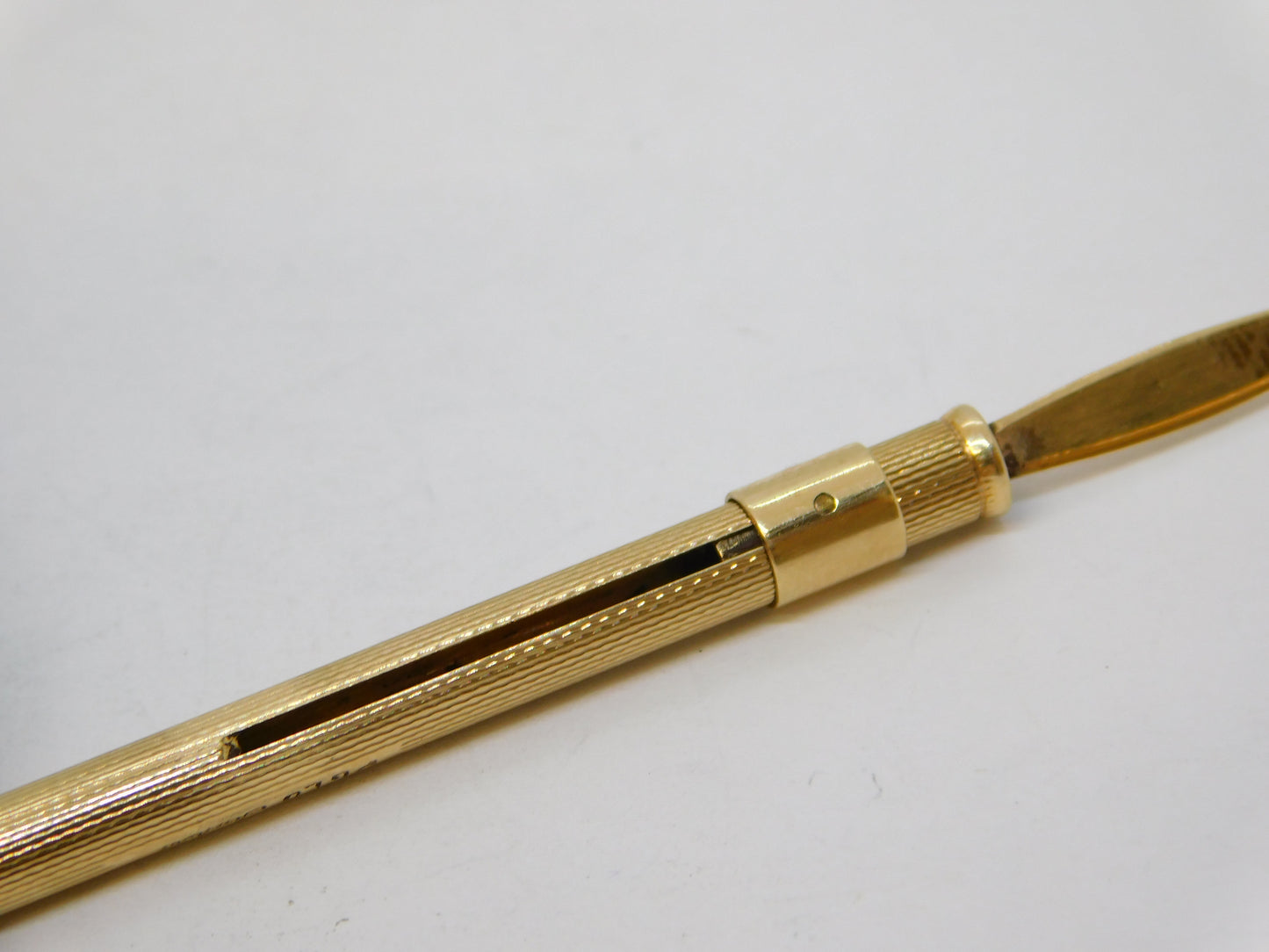 9ct Yellow Gold Engine Turned Propelling Toothpick Vintage 1975 Birmingham