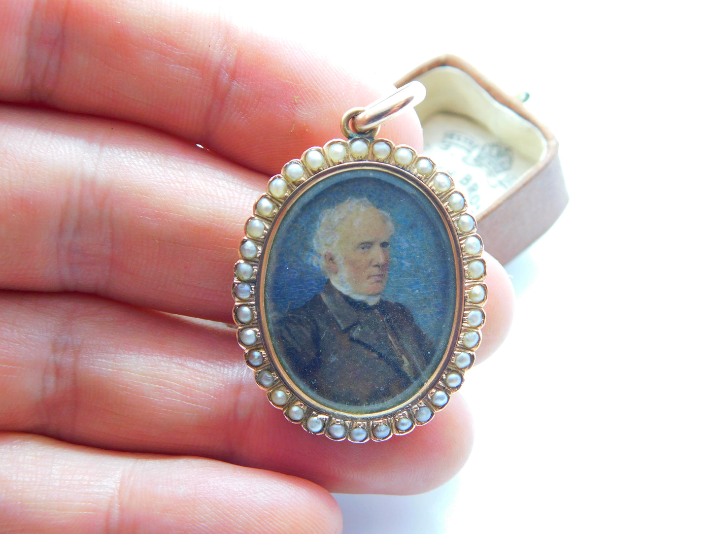 Georgian 15ct Gold, Watercolour Miniature & Hair Plait Mourning Locket c1790