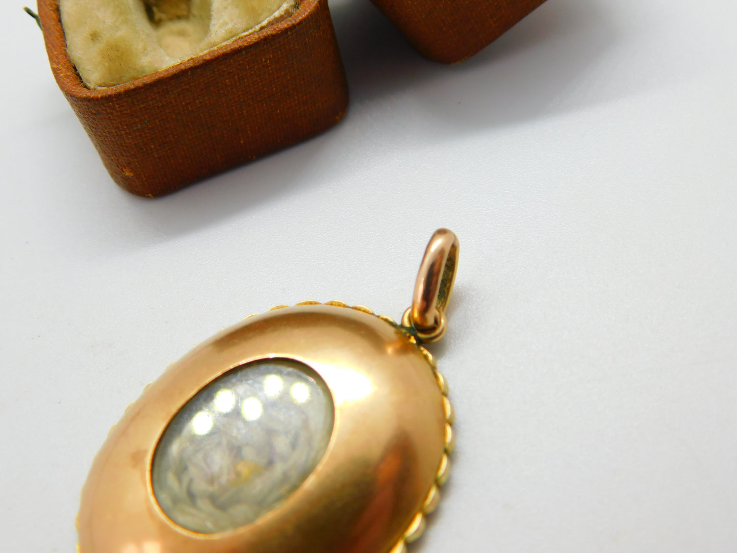 Georgian 15ct Gold, Watercolour Miniature & Hair Plait Mourning Locket c1790