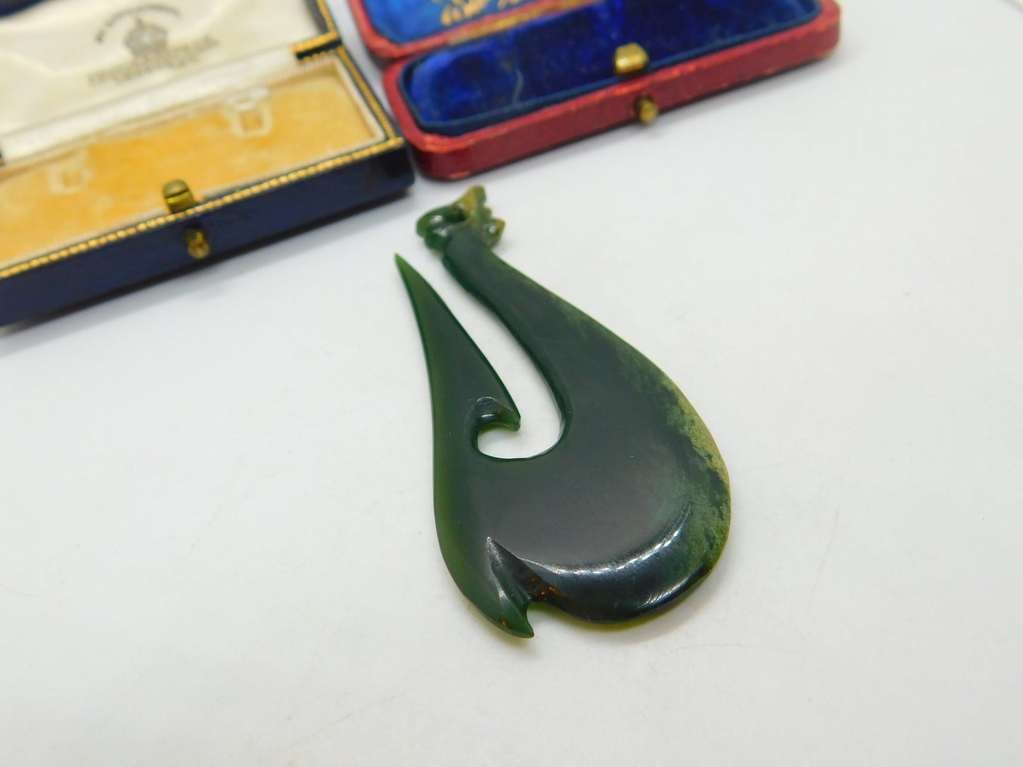 New Zealand Maori Nephrite Jade Carved Fish Hook Pendant Vintage c1970