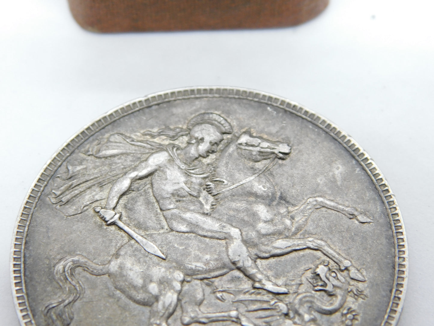 Queen Victoria Sterling Silver Crown Coin 1900 Very Fine Condition Antique