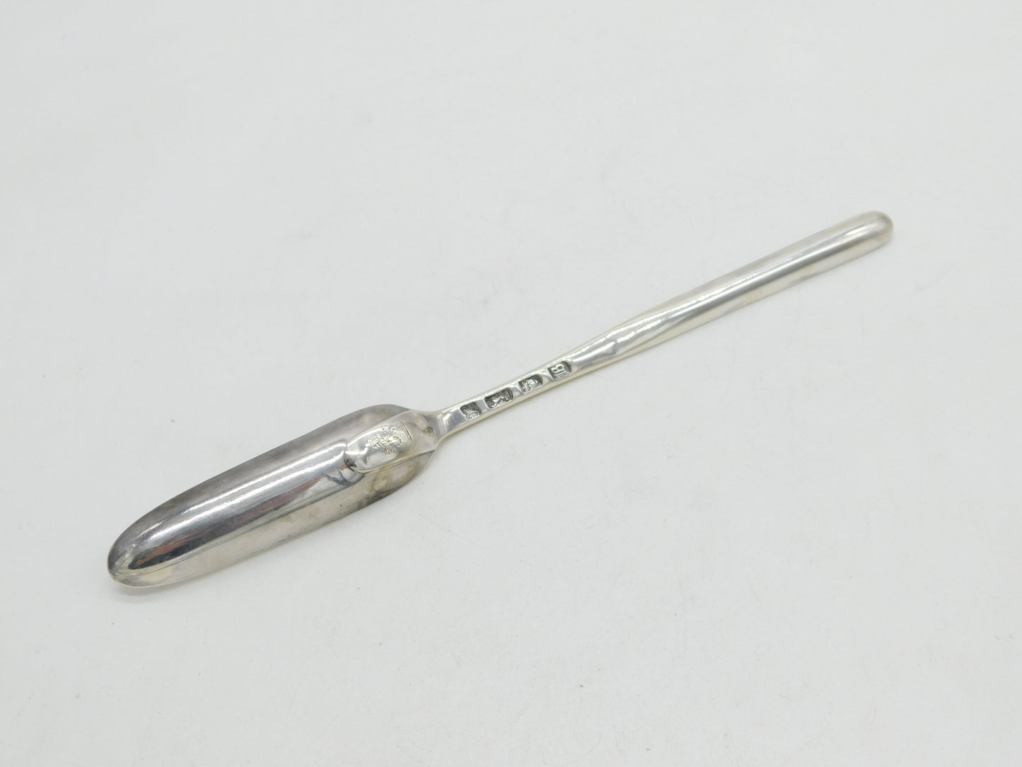 George II Sterling Silver Bone Marrow Scoop Spoon Lion Crest 1757 London Antique