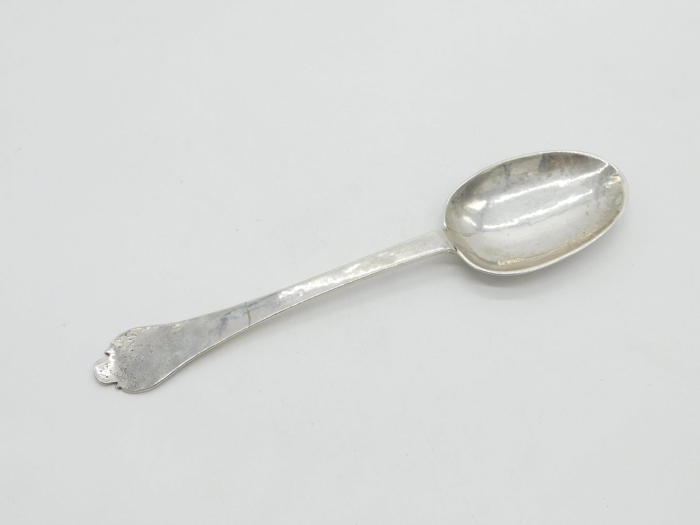 King Charles II Sterling Silver Dog Nose Trefid Spoon London, 1679 C.K Kemble