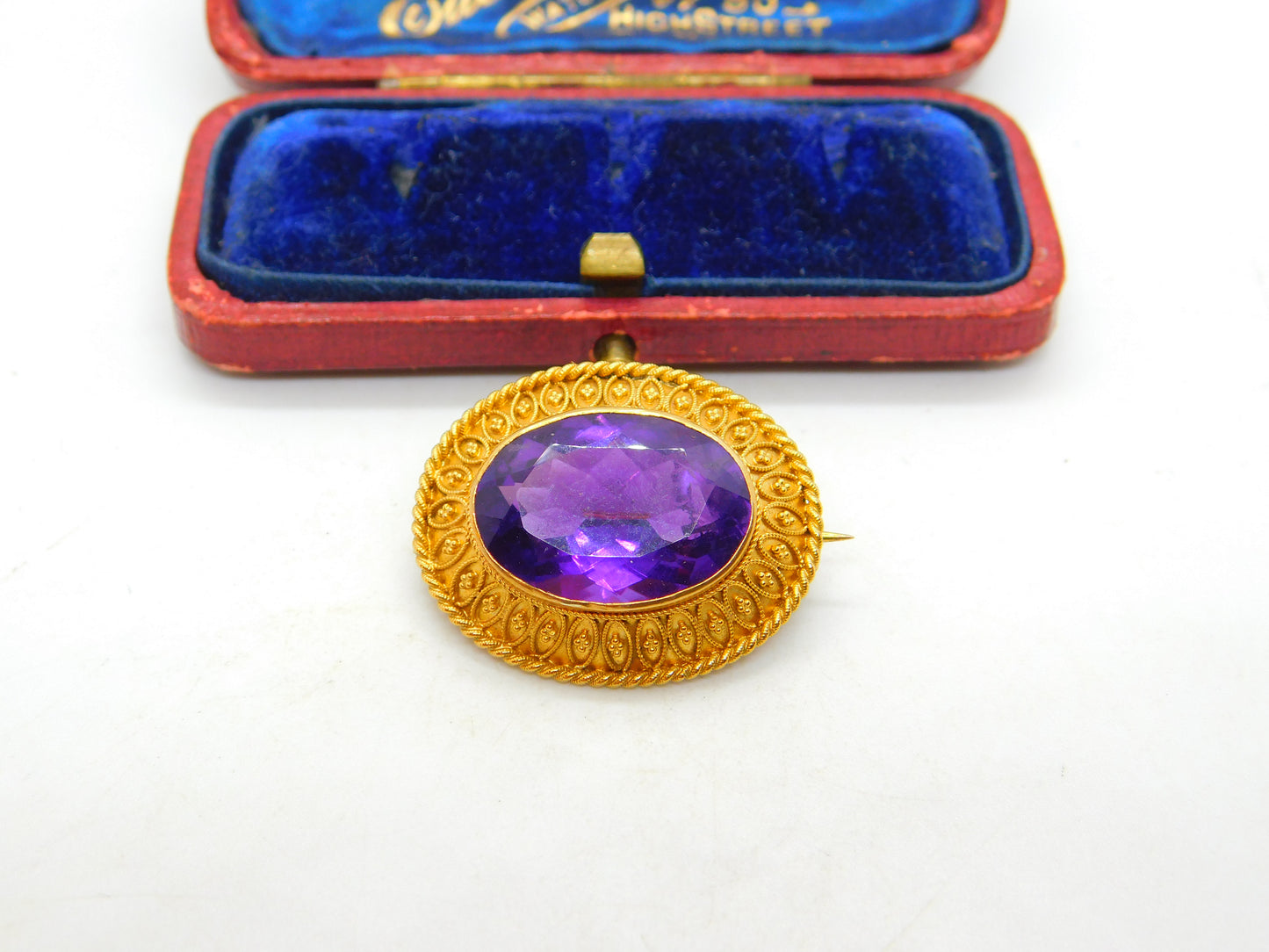 Victorian 18ct Yellow Gold & Amethyst Set Etruscan Style Brooch Antique c1880