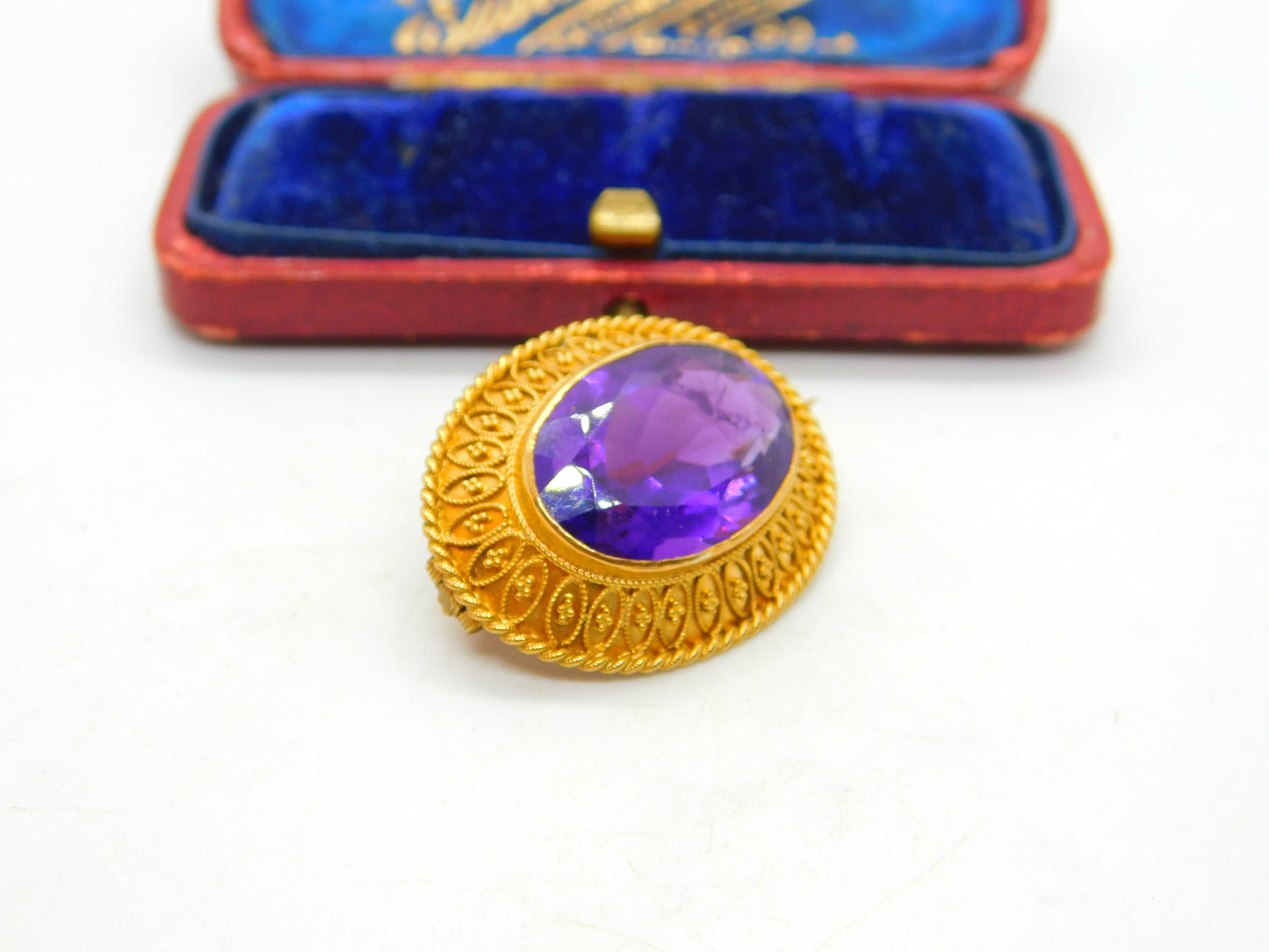 Victorian 18ct Yellow Gold & Amethyst Set Etruscan Style Brooch Antique c1880