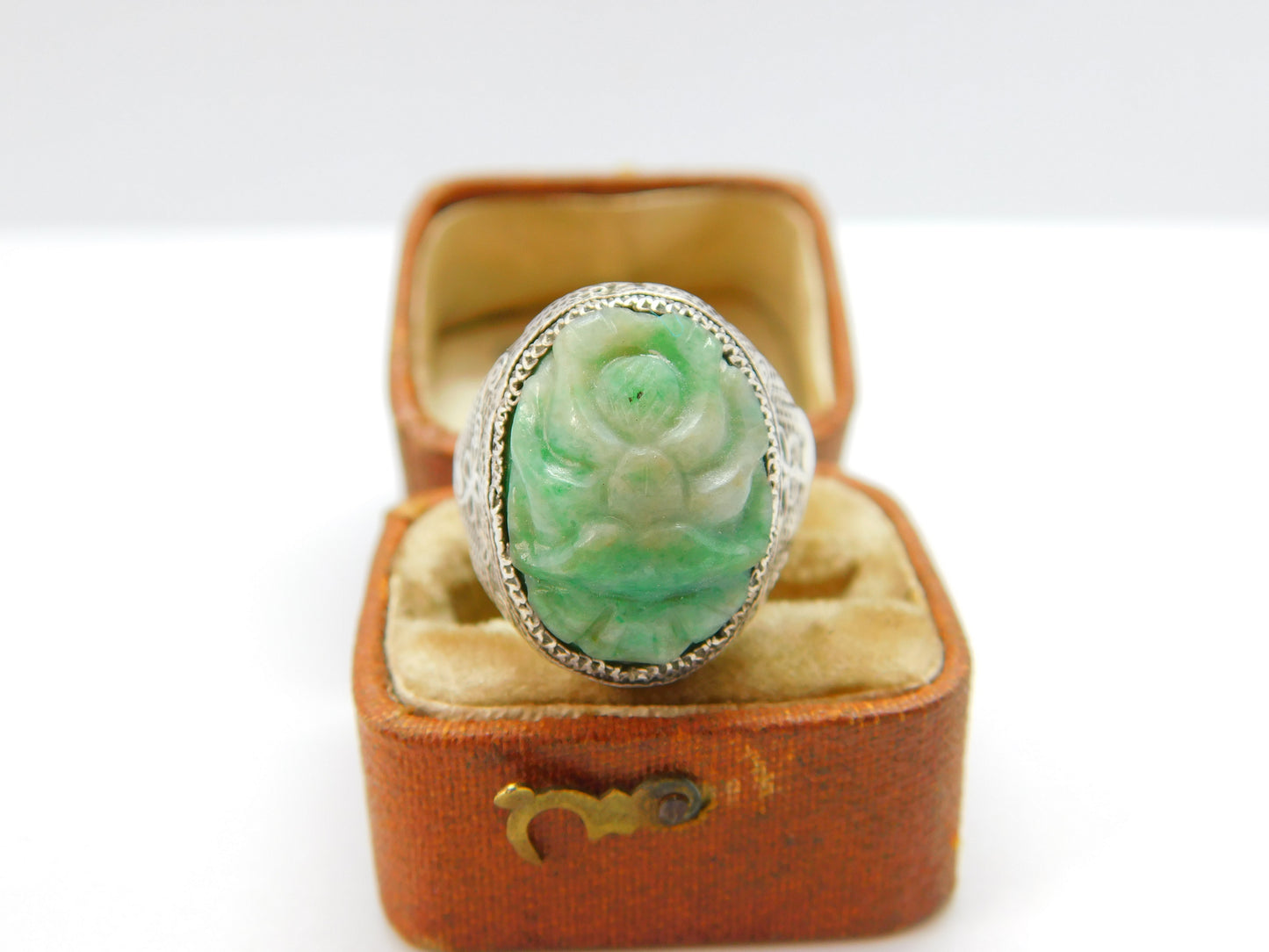 Qing Period Chinese Sterling Silver & Apple Green Carved Jade Signet Ring c1880