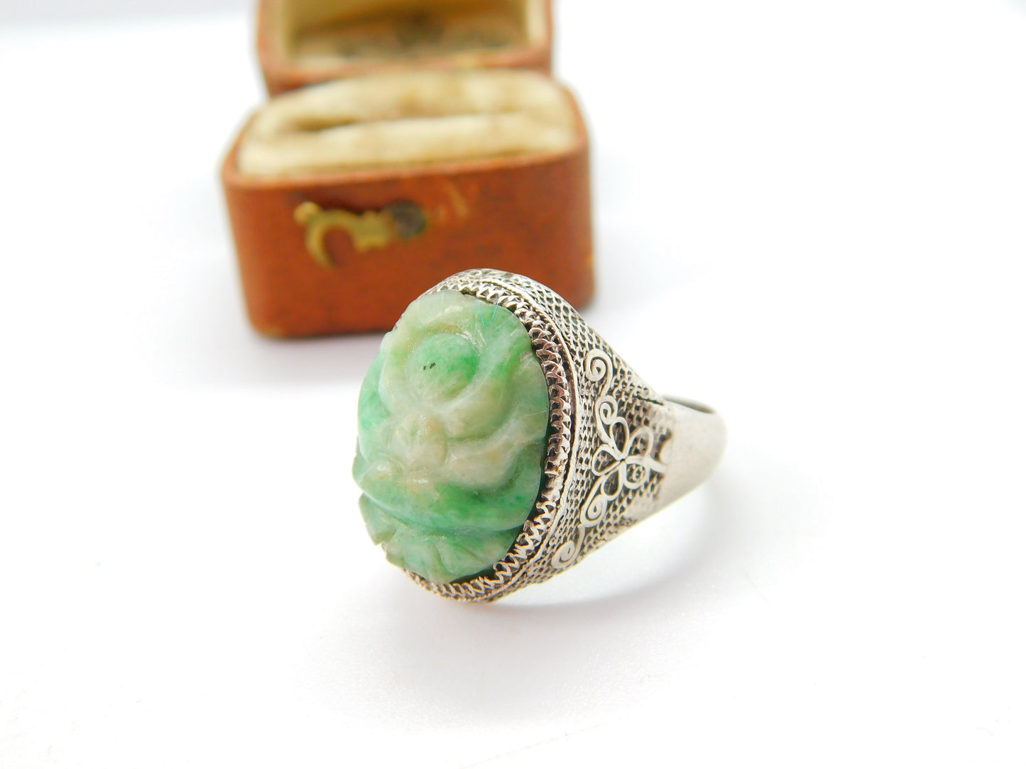 Qing Period Chinese Sterling Silver & Apple Green Carved Jade Signet Ring c1880