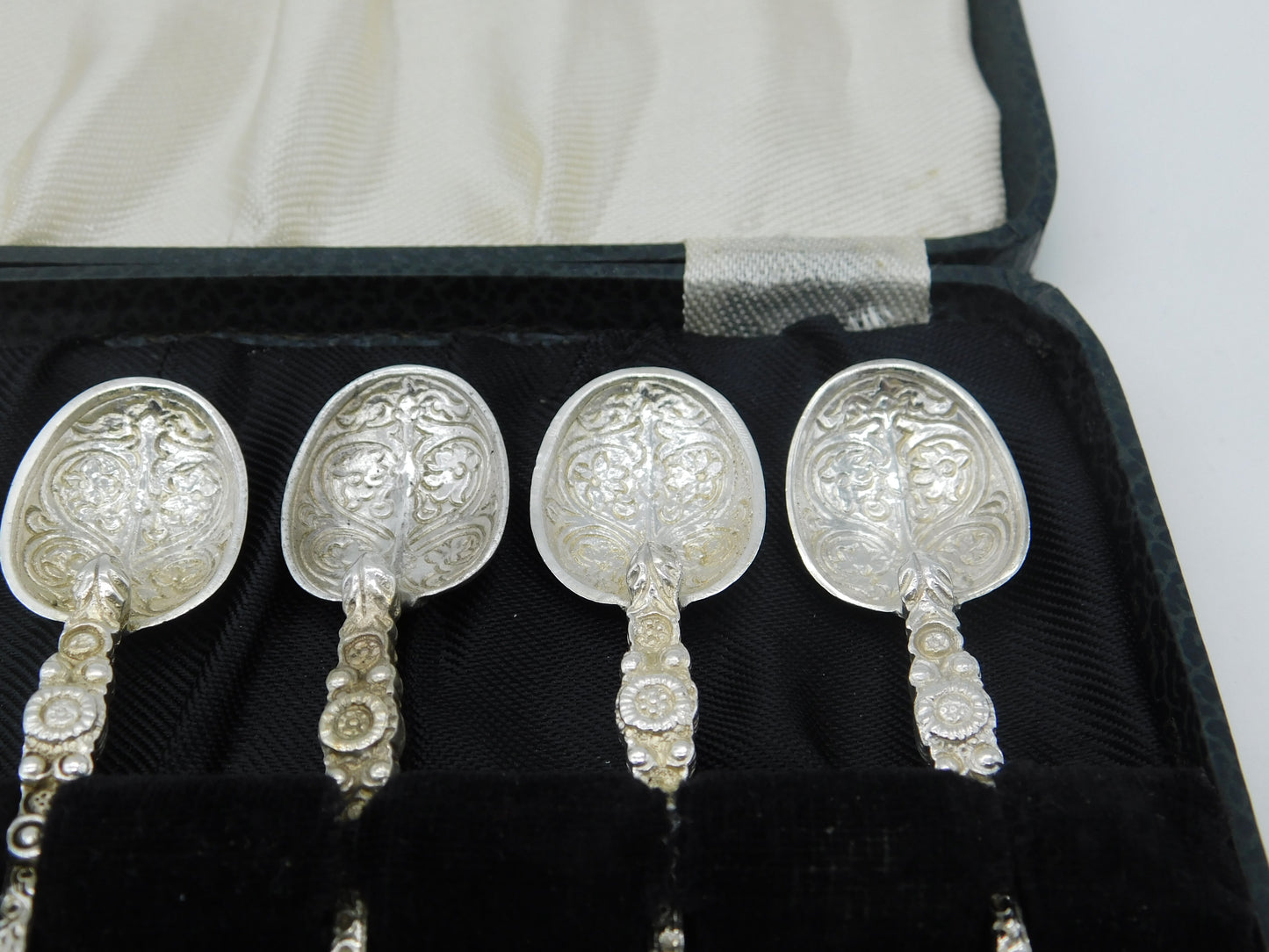 Boxed Set of Edwardian Sterling Silver Coronation Anointing Spoons 1902 Antique