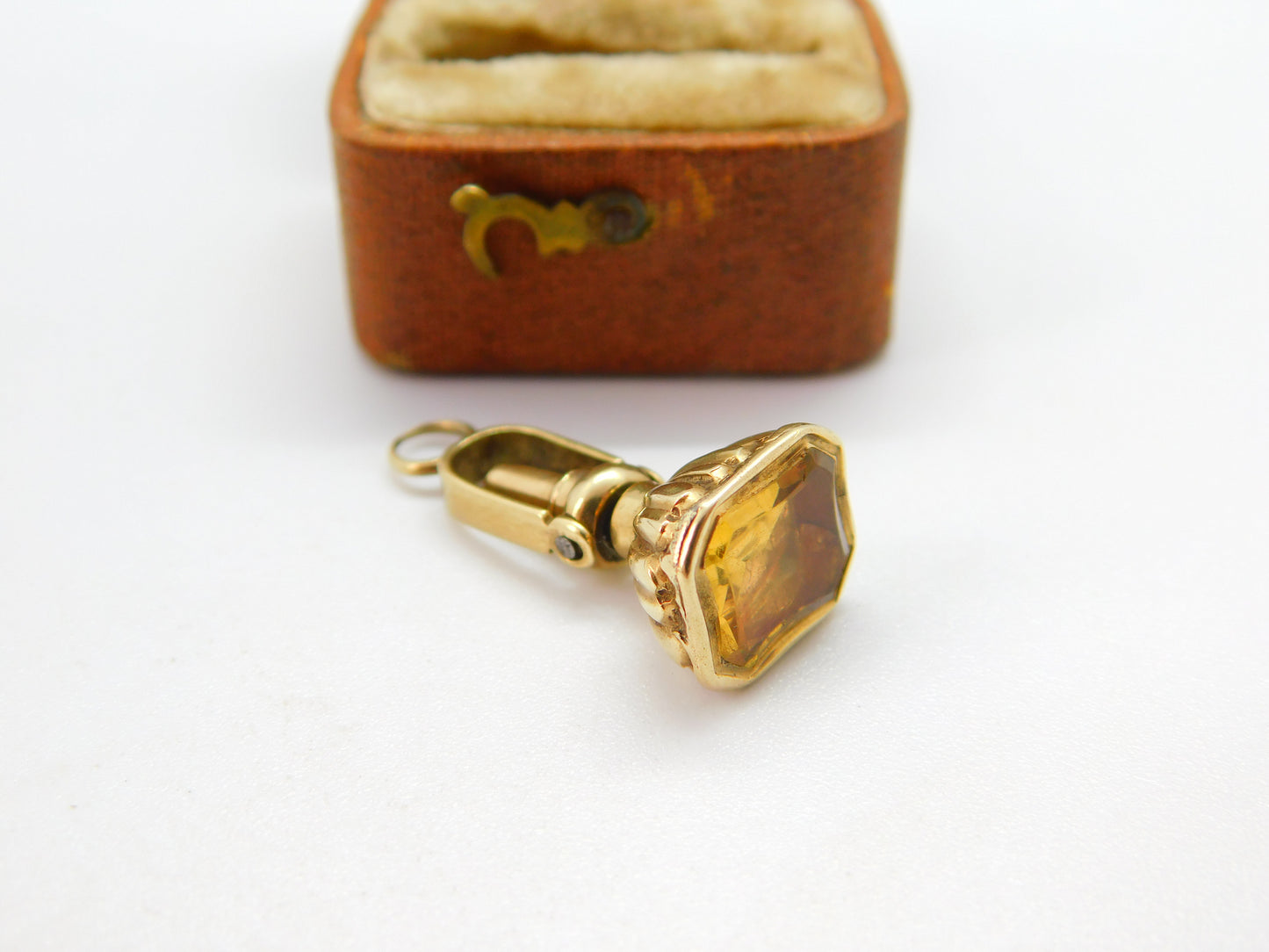 Victorian 9ct Gold & Citrine Set Swivelling Watch Key & Seal Fob c1860 Antique