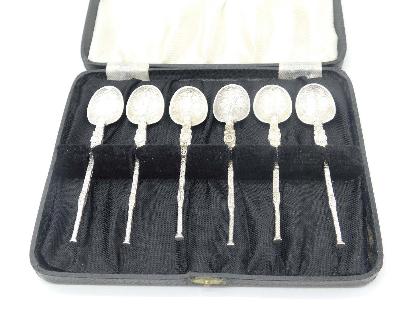 Boxed Set of Edwardian Sterling Silver Coronation Anointing Spoons 1902 Antique