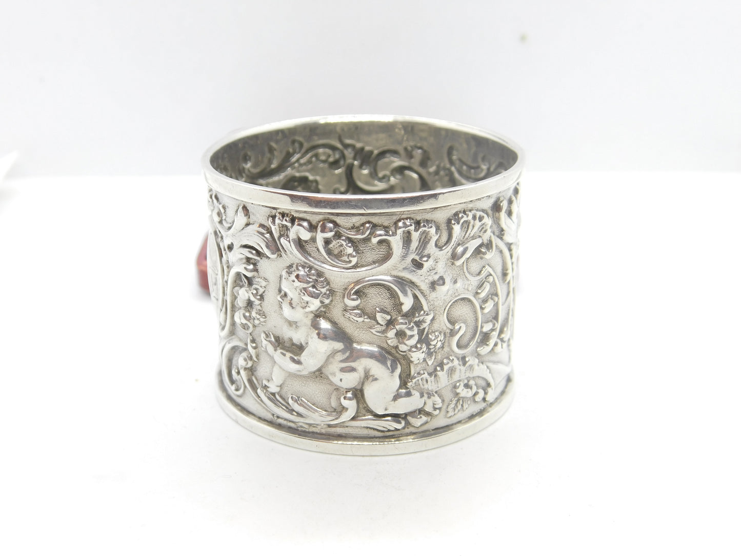 Victorian Aesthetic Sterling Silver Cherub Floral Napkin Ring 1891 Birmingham