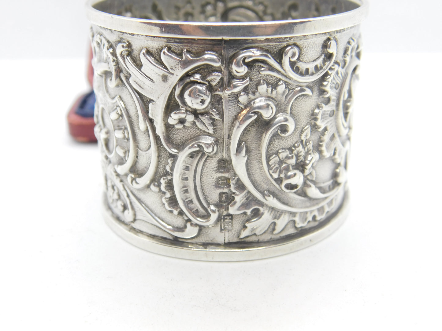 Victorian Aesthetic Sterling Silver Cherub Floral Napkin Ring 1891 Birmingham