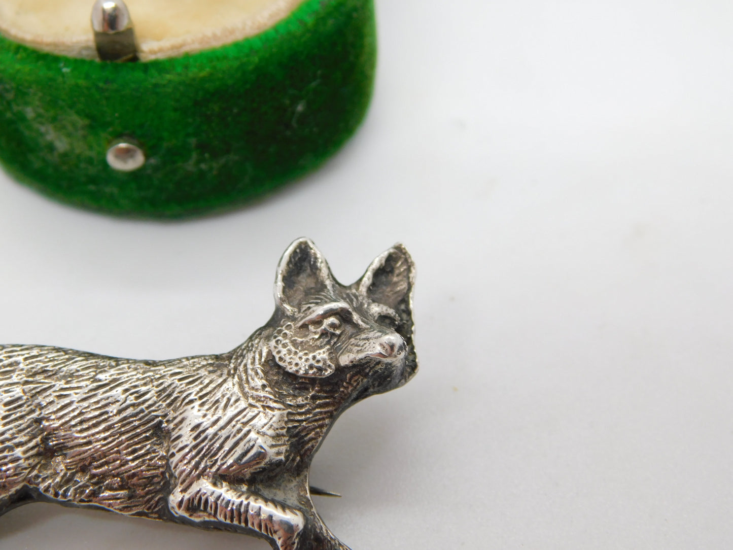 Sterling Silver Figurative Running Fox Brooch Stock Pin Vintage c1970