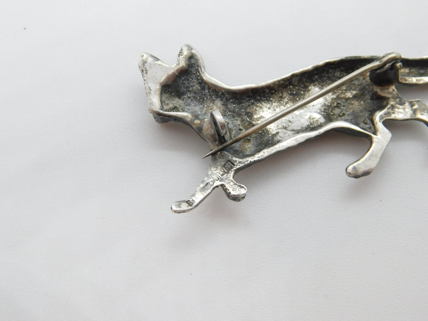 Sterling Silver Figurative Running Fox Brooch Stock Pin Vintage c1970