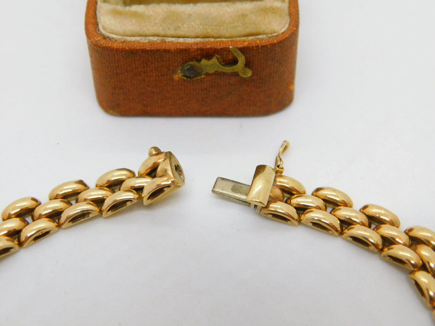 9ct Yellow Gold Honeycomb Link Bracelet Vintage c1990 London Import 19cm