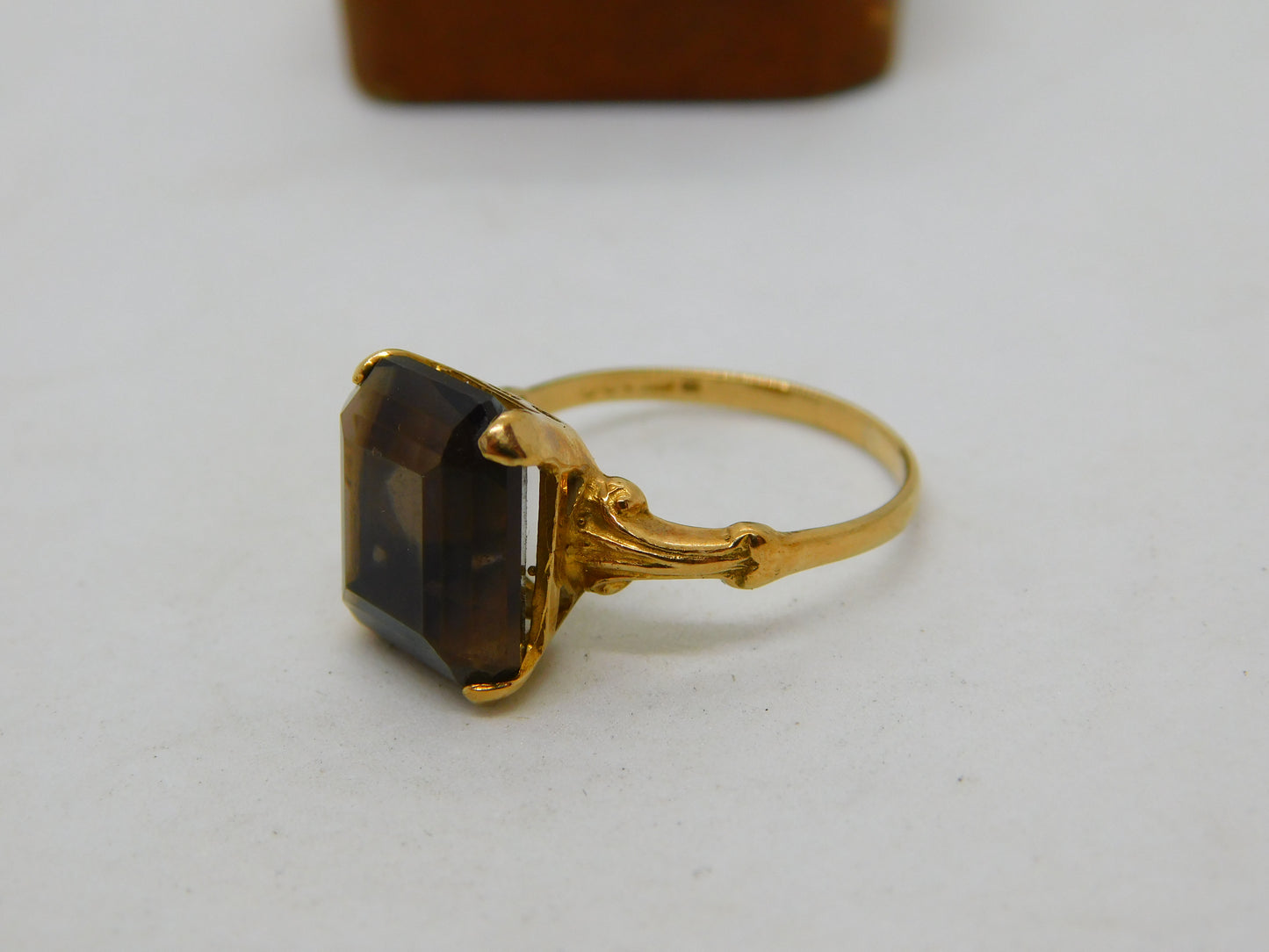 9ct Yellow Gold Emerald Cut Smoky Quartz Cocktail Ring Vintage c1970 Sheffield