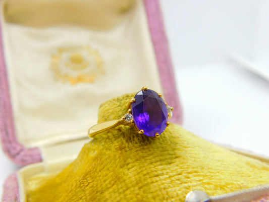 18ct Yellow Gold, Purple Amethyst & Diamond Band Ring Vintage 1982 London